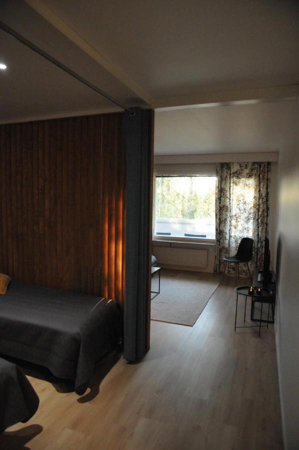 Apartment For Six Near Railway Station روفانييمي المظهر الخارجي الصورة