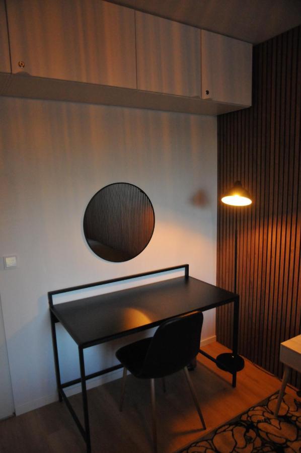 Apartment For Six Near Railway Station روفانييمي المظهر الخارجي الصورة